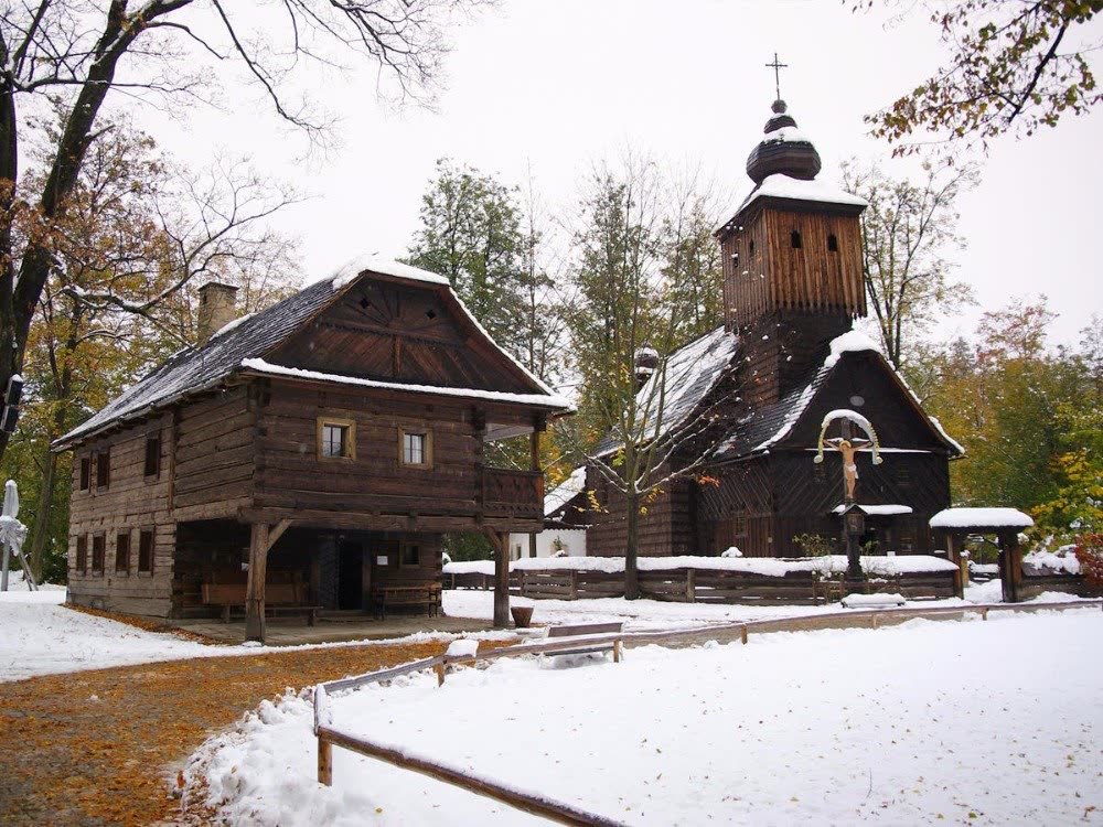 Skanzen Rožnov pod Radhoštem 15km